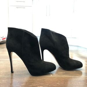 Gianvito Rossi Suede Booties